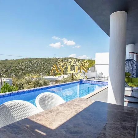 5 Star Luxury Illusion With Private Pool